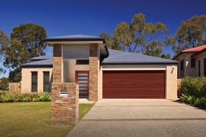 Panelift Seville Knotwood Red Gum